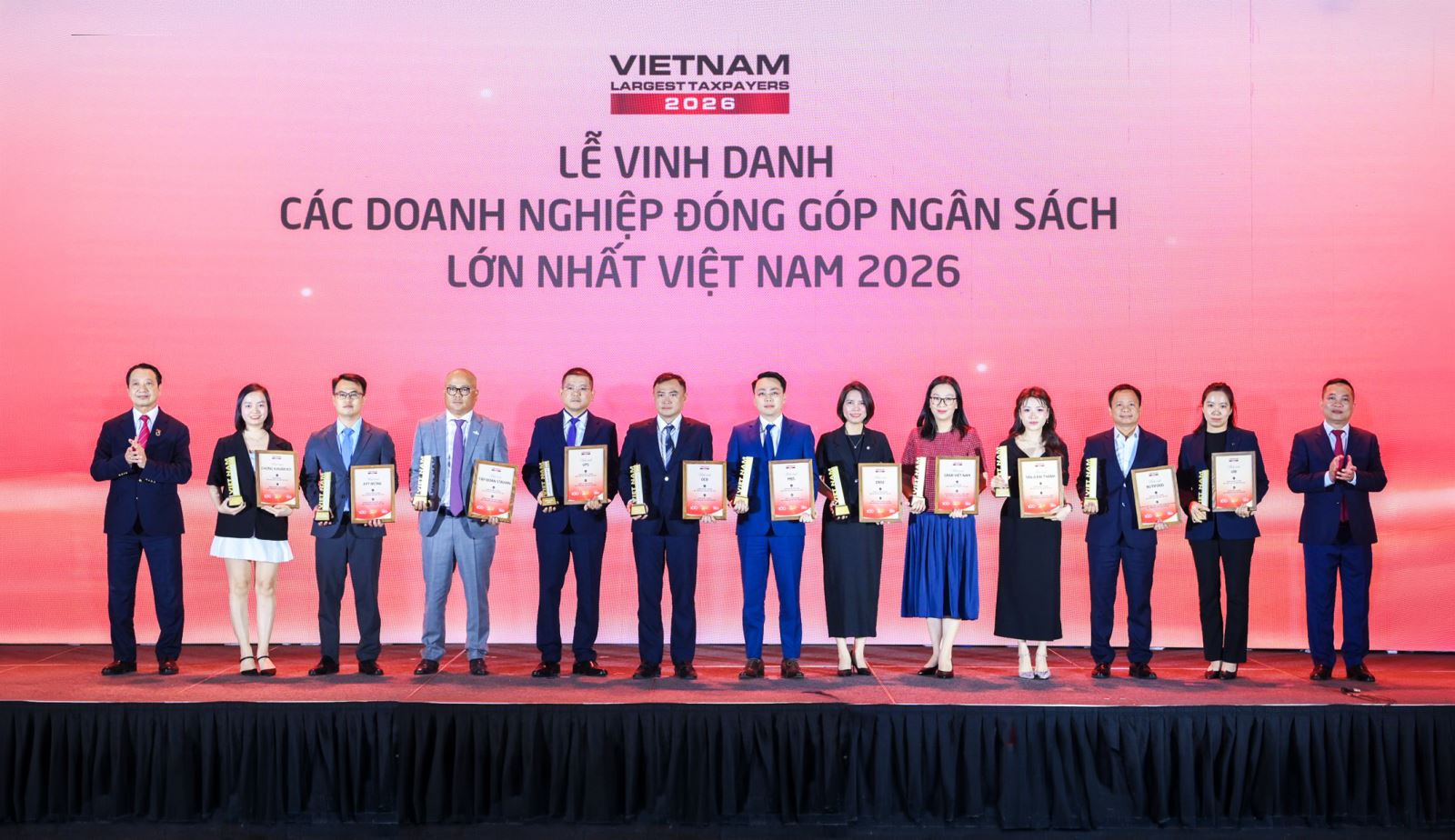 Lễ tôn vinh PRIVATE 100 - Top 100 doanh nghiệp tư nhân nộp ngân sách lớn nhất Việt Nam diễn ra ngày 15/9/2026.
